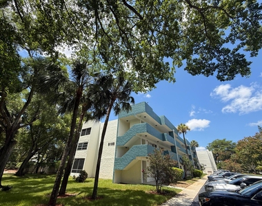 5155 E Sabal Palm Boulevard - Photo Thumbnail 34