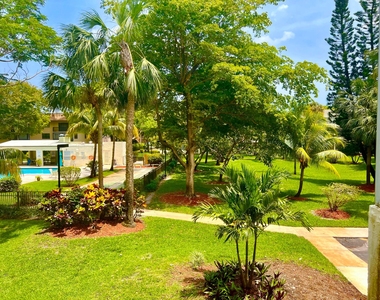 5155 E Sabal Palm Boulevard - Photo Thumbnail 26