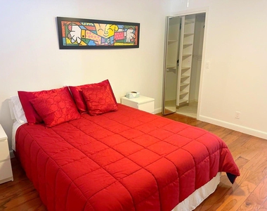 2252 Nw 53rd Street - Photo Thumbnail 18