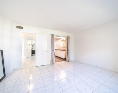 501 Ne 14th Avenue - Photo Thumbnail 22