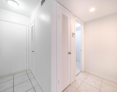 501 Ne 14th Avenue - Photo Thumbnail 14