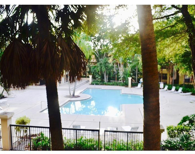 4261 W Mcnab Road - Photo Thumbnail 8