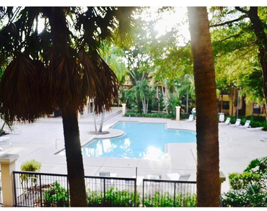 4261 W Mcnab Road - Photo Thumbnail 11