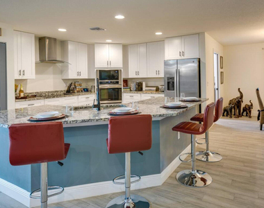 1701 Sw Cascade Road - Photo Thumbnail 7