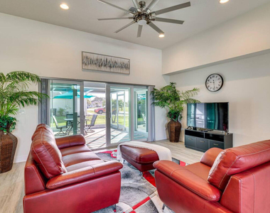 1701 Sw Cascade Road - Photo Thumbnail 3