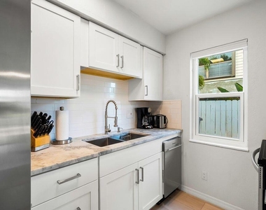 336 Hernando Street - Photo Thumbnail 3