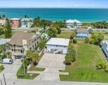 336 Hernando Street - Photo Thumbnail 9