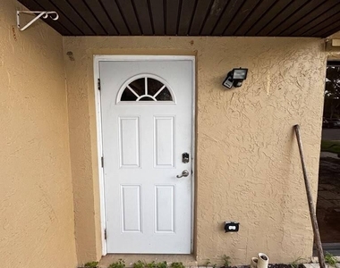 1302 Nebraska Avenue - Photo Thumbnail 1