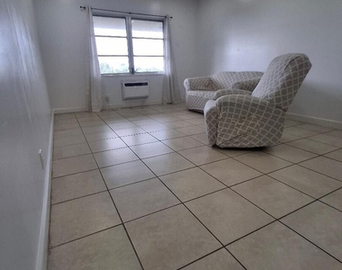 1250 E Sample Road - Photo Thumbnail 2