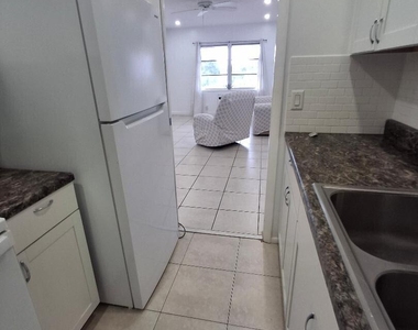 1250 E Sample Road - Photo Thumbnail 6