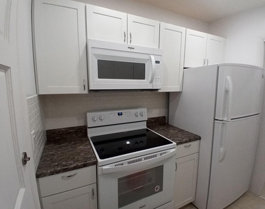 1250 E Sample Road - Photo Thumbnail 7