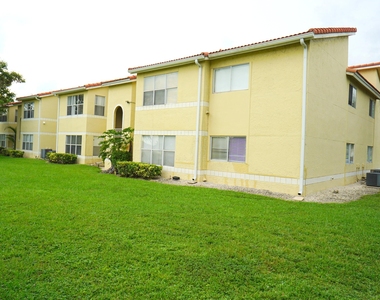 12620 Vista Isles Drive - Photo Thumbnail 5