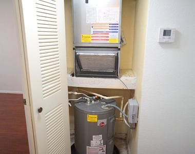 12620 Vista Isles Drive - Photo Thumbnail 32