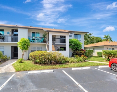 5770 Princess Palm Court - Photo Thumbnail 18