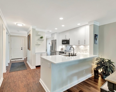 5770 Princess Palm Court - Photo Thumbnail 5