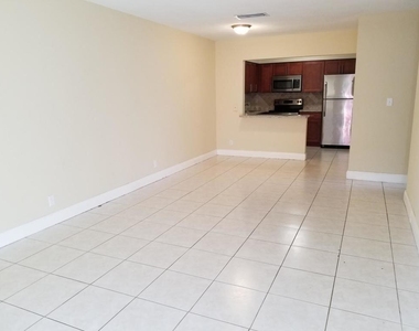 190 Ne 40th Street - Photo Thumbnail 1