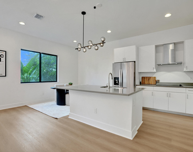 13145 Addilyn Court - Photo Thumbnail 8