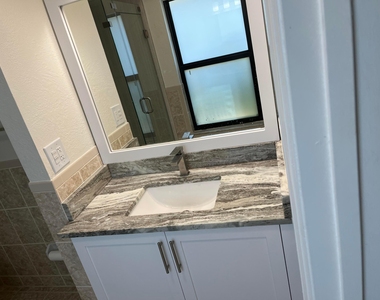 9321 Nw 43rd Manor S - Photo Thumbnail 15