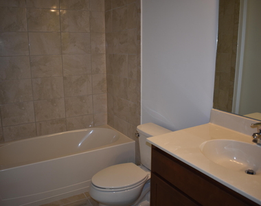 8865 Kingsmoor Way - Photo Thumbnail 21