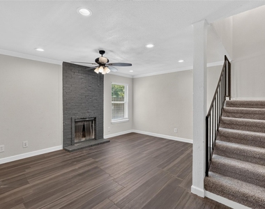 9170 Forest Lane - Photo Thumbnail 5