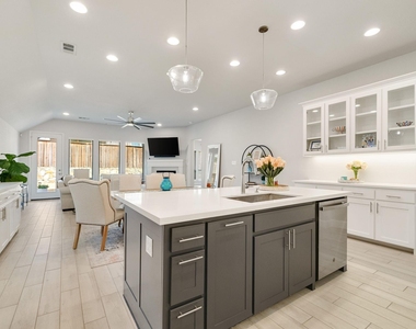 3040 Pedigree Court - Photo Thumbnail 15