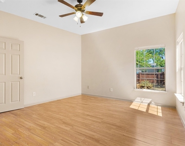 1235 E Leuda Street - Photo Thumbnail 11
