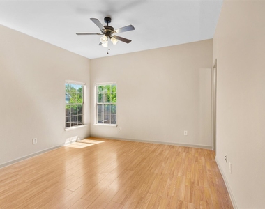 1235 E Leuda Street - Photo Thumbnail 13