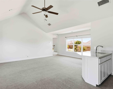 4524 Del Rey Avenue - Photo Thumbnail 33