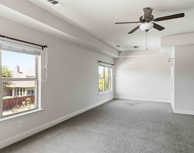 4524 Del Rey Avenue - Photo Thumbnail 35