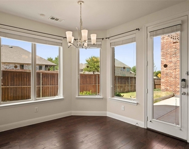 4524 Del Rey Avenue - Photo Thumbnail 11
