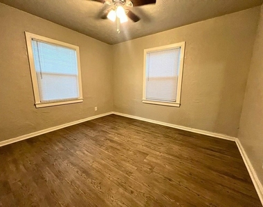 1804 Nw Baldwin Avenue - Photo Thumbnail 11