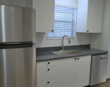 241 Brushy Creek Trail - Photo Thumbnail 11