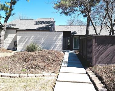 3002 Townbluff Drive - Photo Thumbnail 21