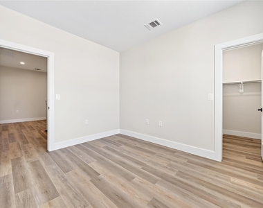 205 Melody Lane - Photo Thumbnail 20