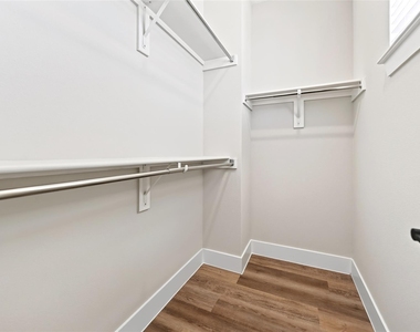 205 Melody Lane - Photo Thumbnail 24