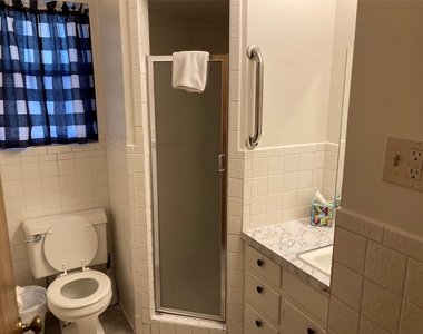 1003 Cactus Street - Photo Thumbnail 9