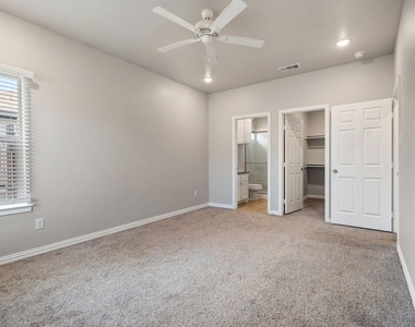2306 Church Street - Photo Thumbnail 13