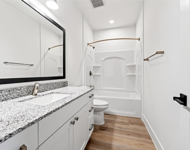 2902 Serenity Lane - Photo Thumbnail 18