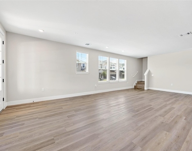 2902 Serenity Lane - Photo Thumbnail 9