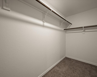 772 Soar Sky Way - Photo Thumbnail 12