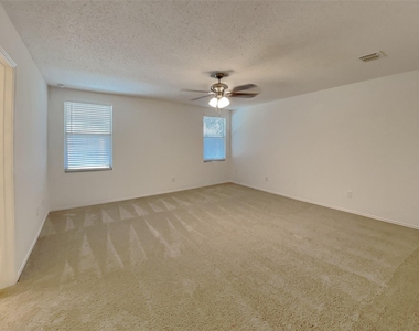5145 Cliff Oaks Drive - Photo Thumbnail 6