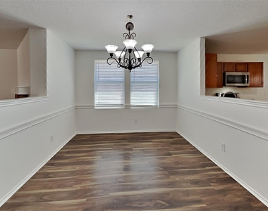 5145 Cliff Oaks Drive - Photo Thumbnail 5