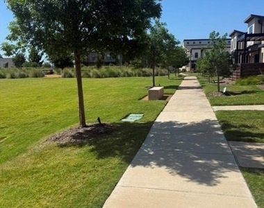 800 Bandera Court - Photo Thumbnail 8