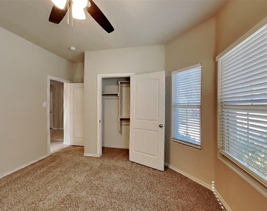 1716 Kachina Lodge Road - Photo Thumbnail 11