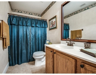 5116 Boxwood Lane - Photo Thumbnail 11