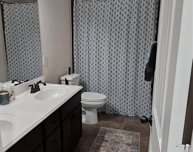 2908 Kirkwood Drive - Photo Thumbnail 26