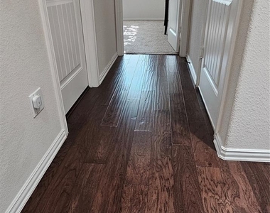 2908 Kirkwood Drive - Photo Thumbnail 28