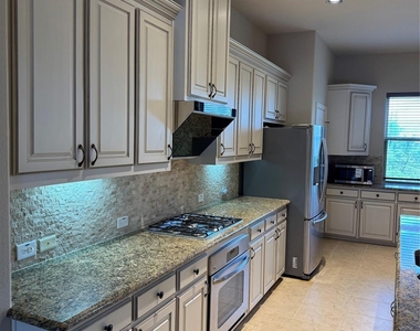 6464 Naples Drive - Photo Thumbnail 1
