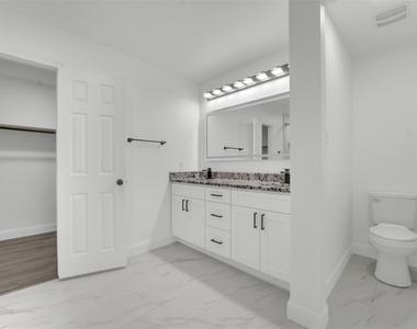 1810 Prairie View Drive - Photo Thumbnail 20