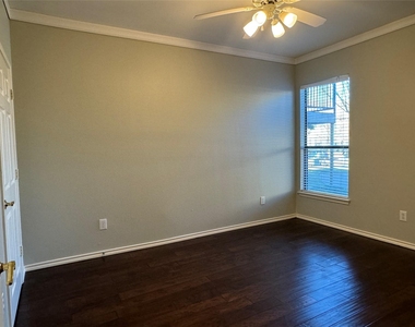 2026 Signal Ridge Place - Photo Thumbnail 9